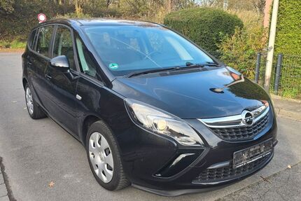 Opel Zafira Tourer 58.680 km 8.900 &euro; Hamm 59065