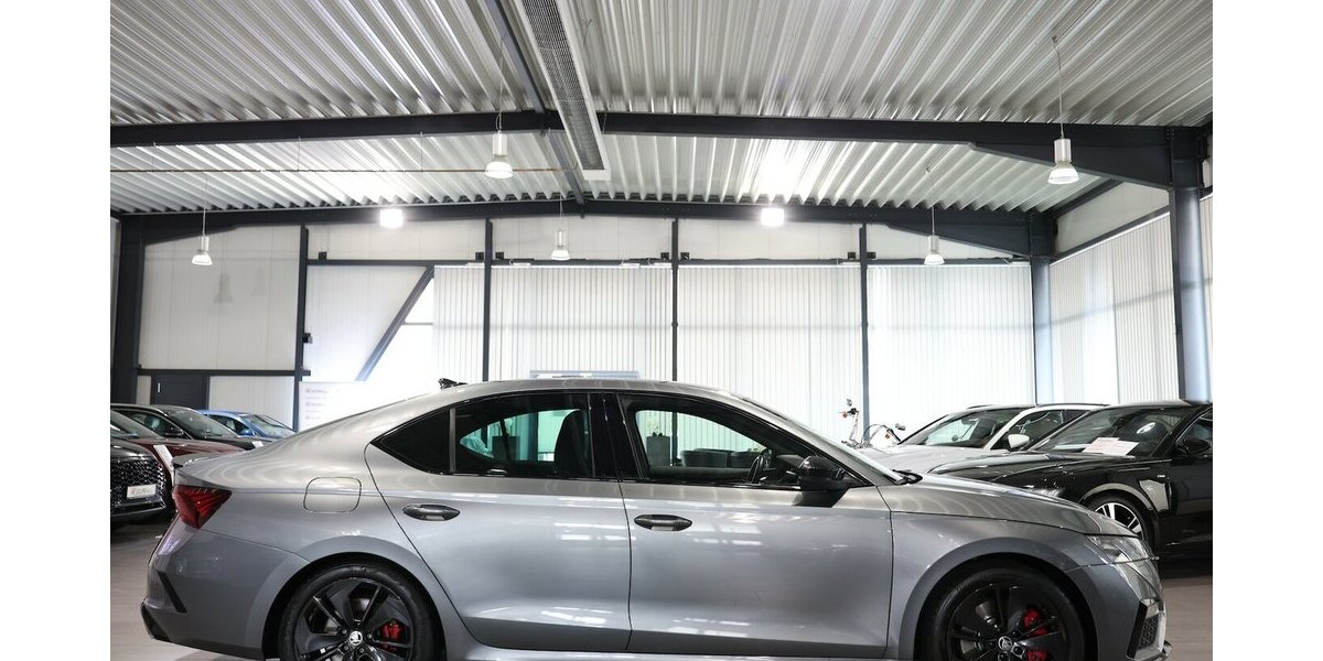 Skoda Octavia LIMO 2.0 TSI DSG RS SPORT BLACK S-SITZE 65.000 km 29.444 &euro; Hamm 59077