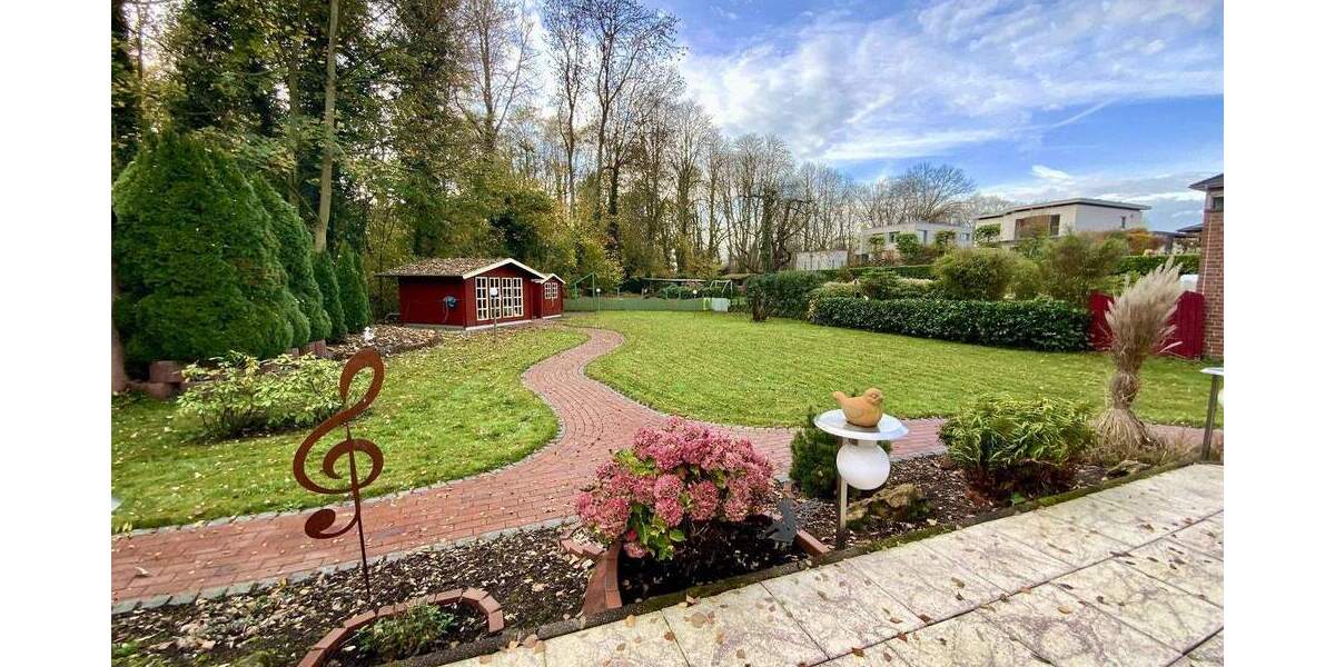 Werne- Am Stadtsee: attraktives Zweifamilienhaus in Fertigbauweise auf traumhaftem Grundstück 6 zimmer