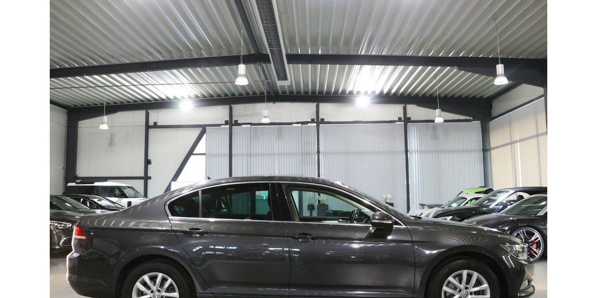 VW Passat 1.4 TSI Comfortline NAVI-DM+APPLE+ANDROID 159.000 km 13.111 &euro; Hamm 59077