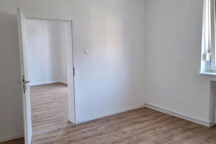 Renovierte 91qm Innenstadtwohnung mit kleinem Balkon 3 zimmer