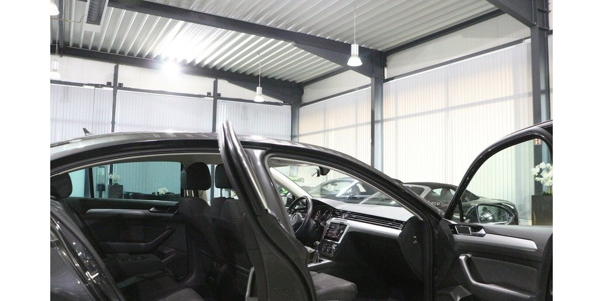 VW Passat 1.4 TSI Comfortline NAVI-DM+APPLE+ANDROID 159.000 km 13.111 &euro; Hamm 59077