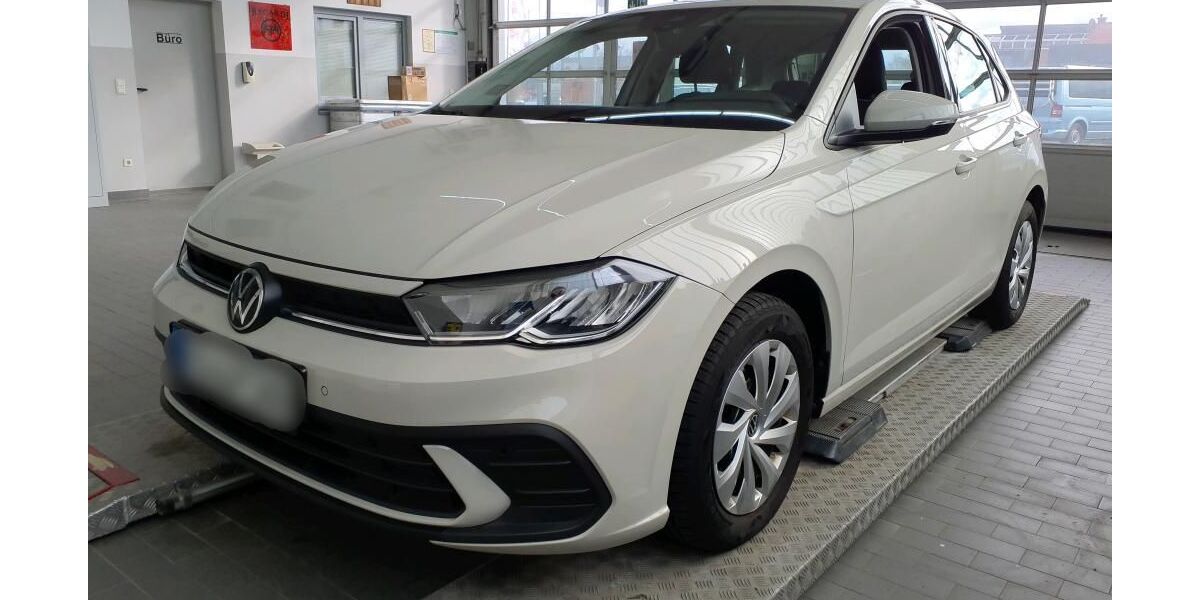 VW Polo 22.778 km 17.979 &euro; Hamm 59067