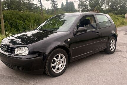VW Golf 171.000 km 2.900 &euro; Werl 59457