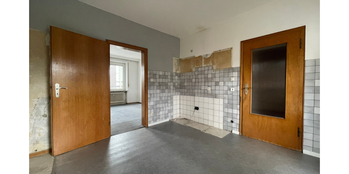 Doppelhaushälfte Menden (Sauerland) Mitte - 7 Zimmer, 122 m&sup2;, 229.000&euro; | Angebot:24234496