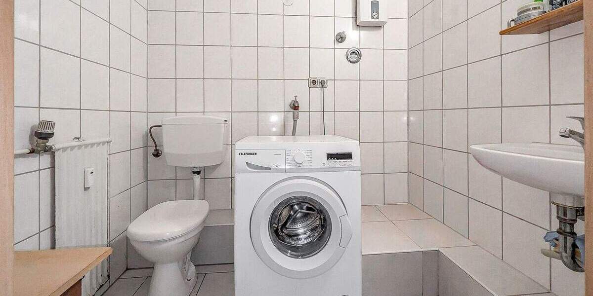 5,5 Zimmer - Balkon - Aufzug - Stellplatz - vermietet 5 zimmer