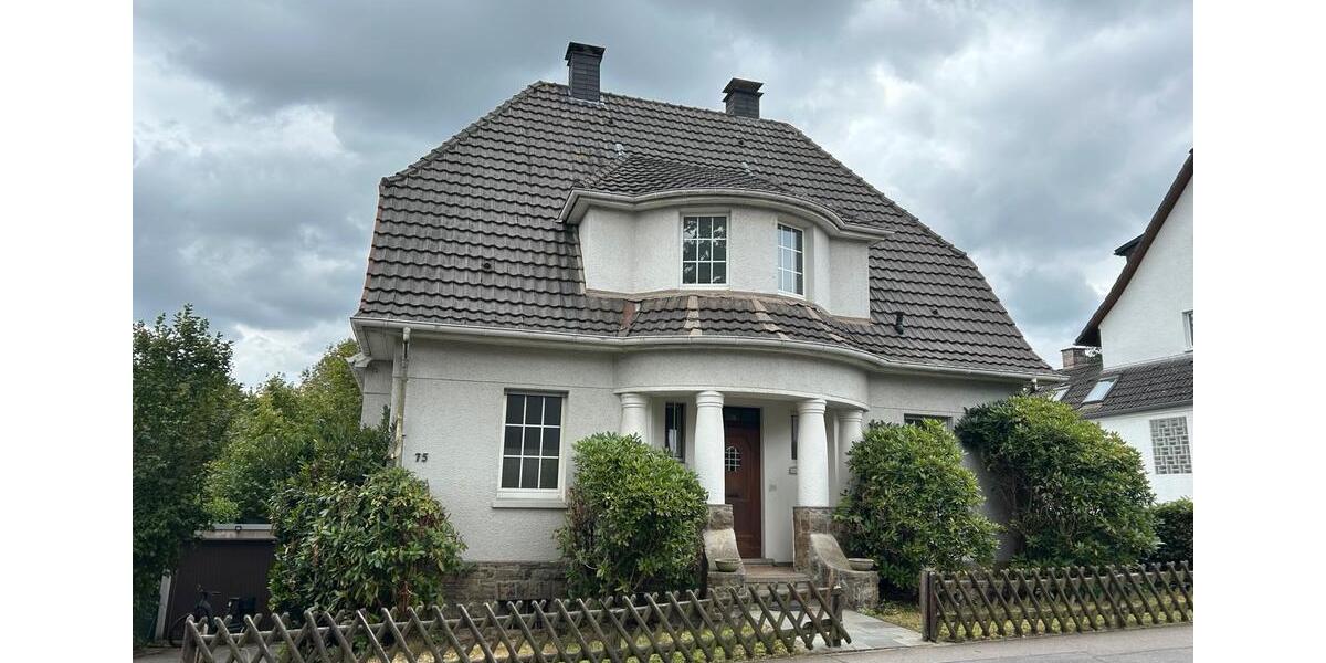 Einfamilienhaus Menden (Sauerland) - 7 Zimmer, 156 m&sup2;, 215.000&euro; | Angebot:27426515