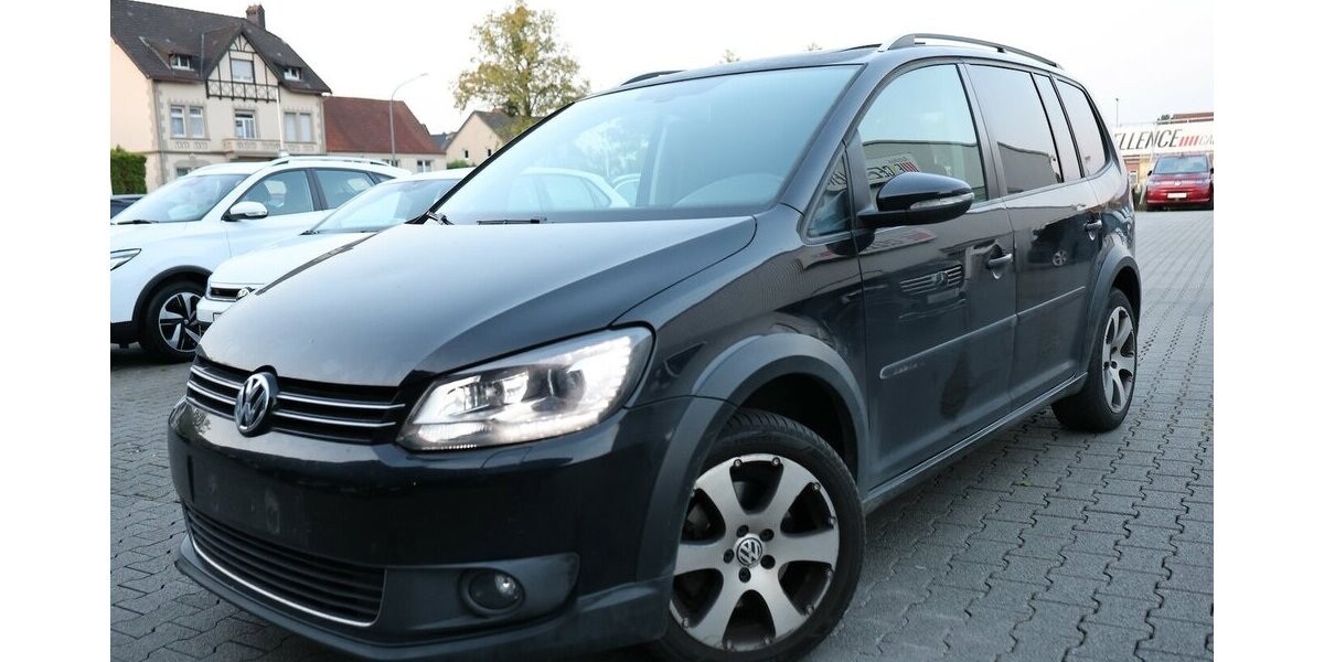 VW Touran CROSS 2.0 TDI DSG FAMILY / BI-XENON 260.000 km 5.902 &euro; Hamm 59077