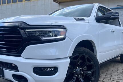 Dodge RAM 110.000 km 50.900 &euro; Unna 59425