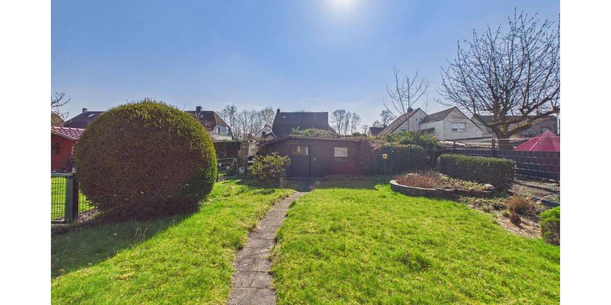 Doppelhaushälfte Hamm Herringen - 3 Zimmer, 94 m&sup2;, 180.000&euro; | Angebot:26017003