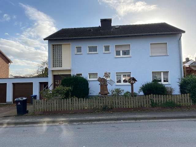 Haus zum Kaufen in Bad Sassendorf 265.000 € 182 m²