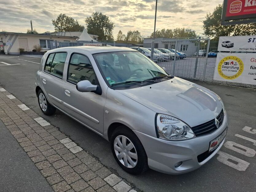 Renault Clio 100.000 km 2.990 € Hamm 59067