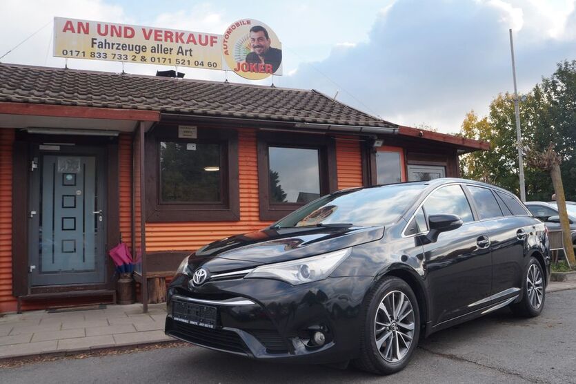Toyota Avensis 233.075 km 10.990 € Erwitte 59597