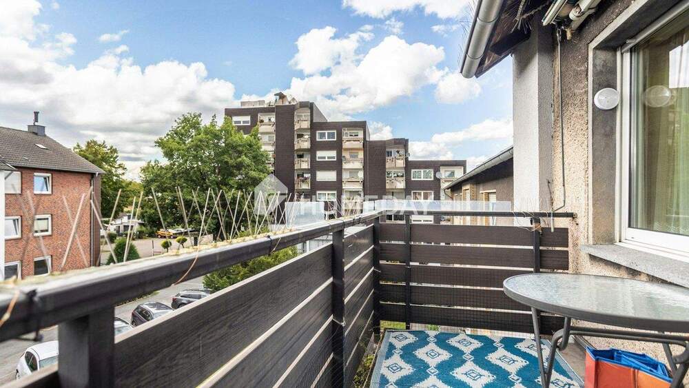 Helle Etagenwohnung mit West-Balkon, Tageslichtbad & praktischem Grundriss 3 zimmer