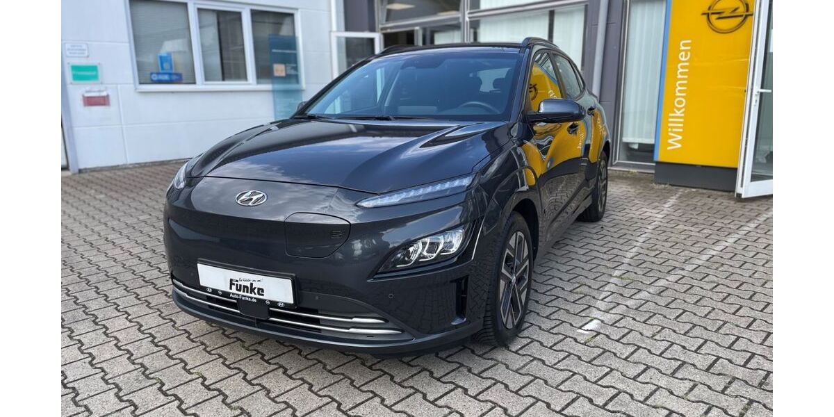 Hyundai KONA 68.246 km 24.940 &euro; Ahlen 59229