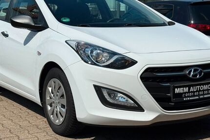 Hyundai i30 107.000 km 7.850 &euro; Hamm 59077