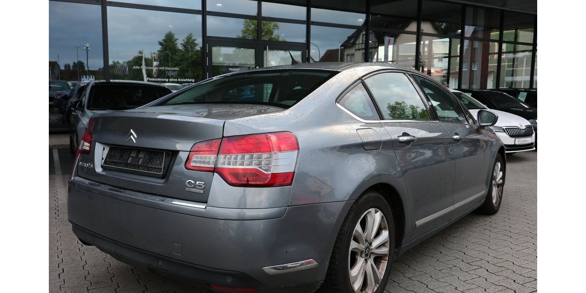 Citroen C5 2.0 HDI EXCLUSIVE / LEDER / NAVI+ 180.000 km 2.777 &euro; Hamm 59077