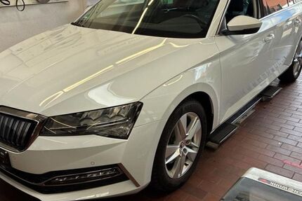 Skoda Superb 58.841 km 22.490 &euro; Lünen 44534