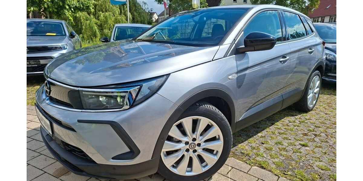 Opel Grandland (X) 6.498 km 18.777 &euro; Lippetal 59510