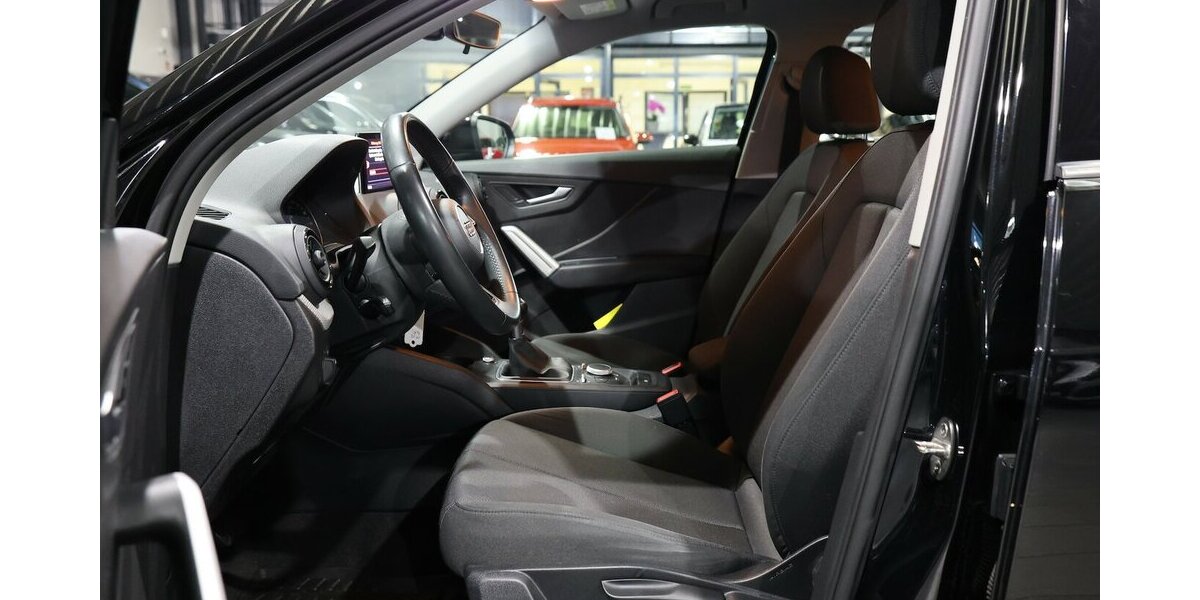 Audi Q2 1.4 TFSI SPORT / 1.HAND / ABN.AHK / PDC / SHZ 138.000 km 13.444 &euro; Hamm 59077