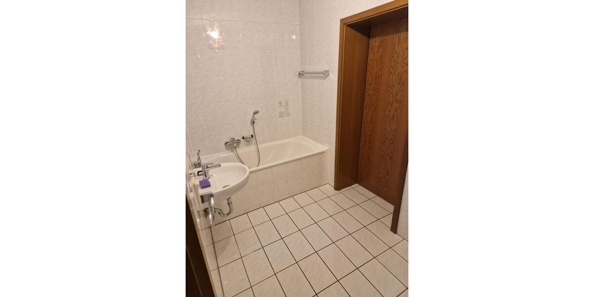 Erdgeschoßwohnung Bönen - 3 Zimmer, 76 m&sup2;, 988&euro; | Angebot:25048274