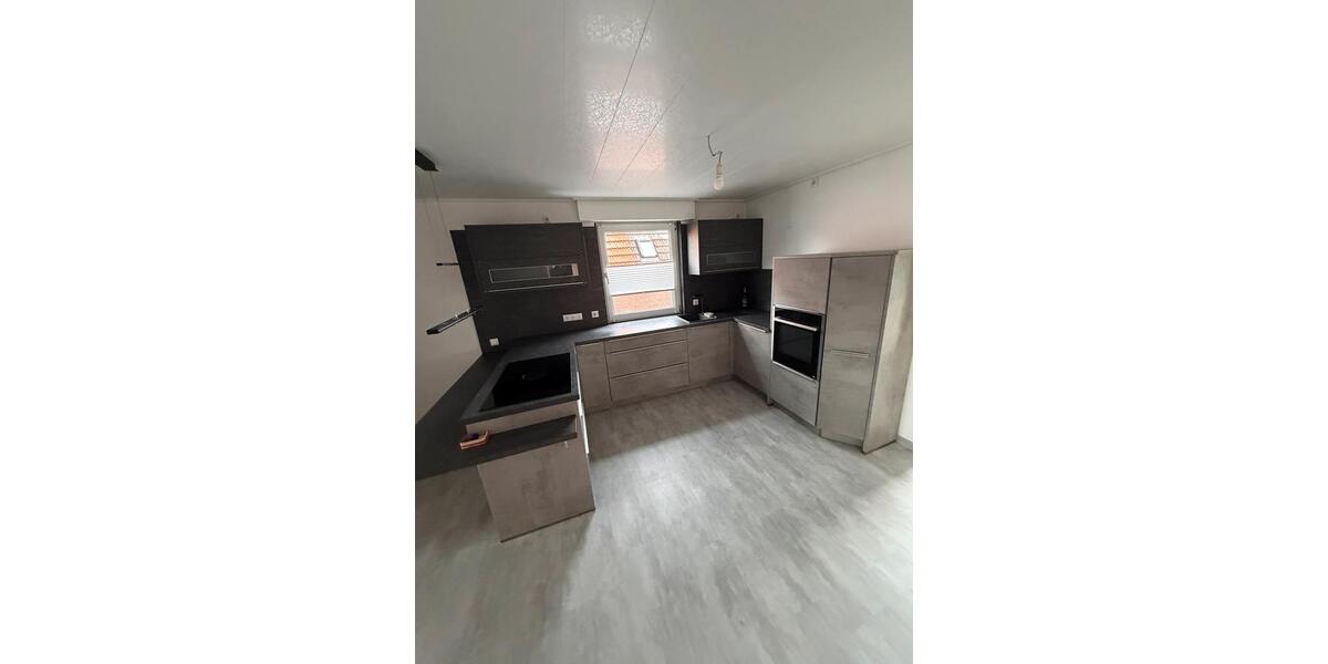 Altbau mit Charme auf 3 Etagen 4 zimmer