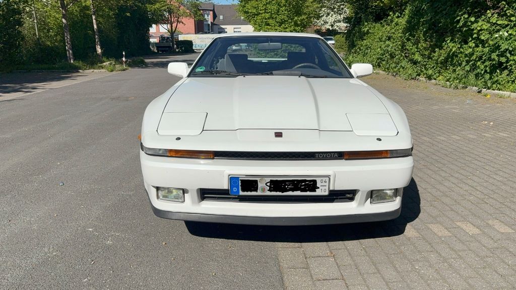 Toyota Supra 79.700 km 16.990 &euro; Kamen 59174