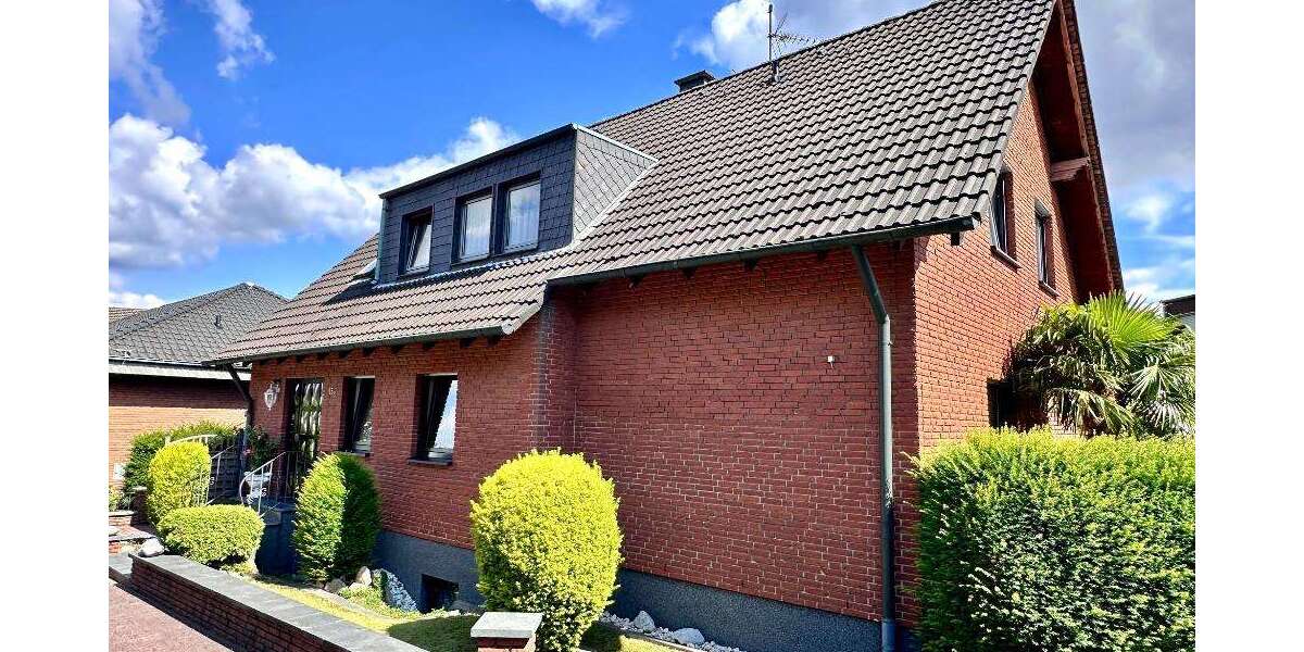 Einfamilienhaus Lünen - 7 Zimmer, 210 m&sup2;, 598.000&euro; | Angebot:24714581