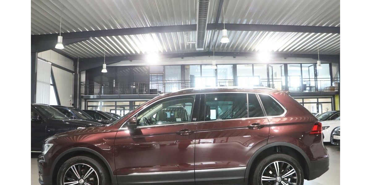 VW Tiguan 1.4 TSI DSG 4M SOUND / PANORAMA / AID 116.000 km 17.991 &euro; Hamm 59077