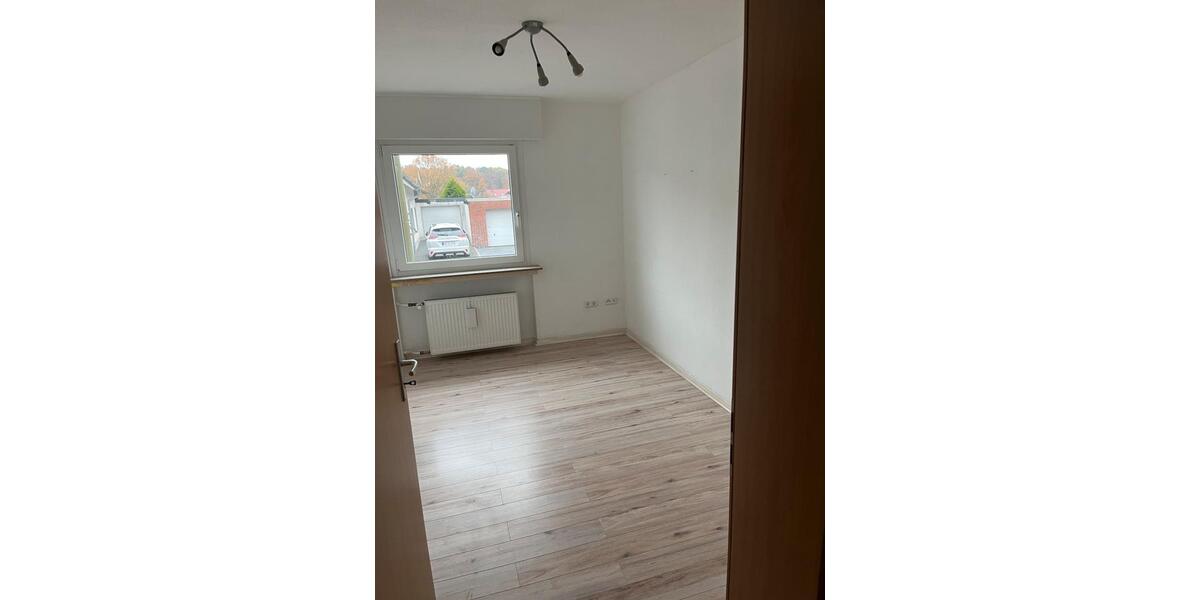 Haus mit großem Grundstück - sofort einziehen - ohne Provision zimmer