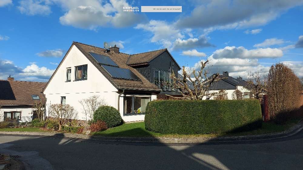 Einfamilienhaus Arnsberg / Neheim Neheim - 10 Zimmer, 285 m&sup2;, 498.000&euro; | Angebot:25512299