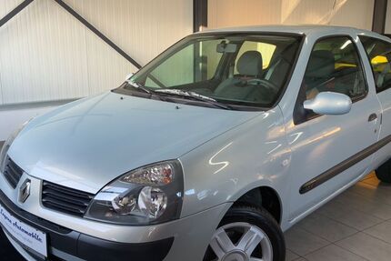 Renault Clio 89.000 km 2.999 &euro; Holzwickede 59439