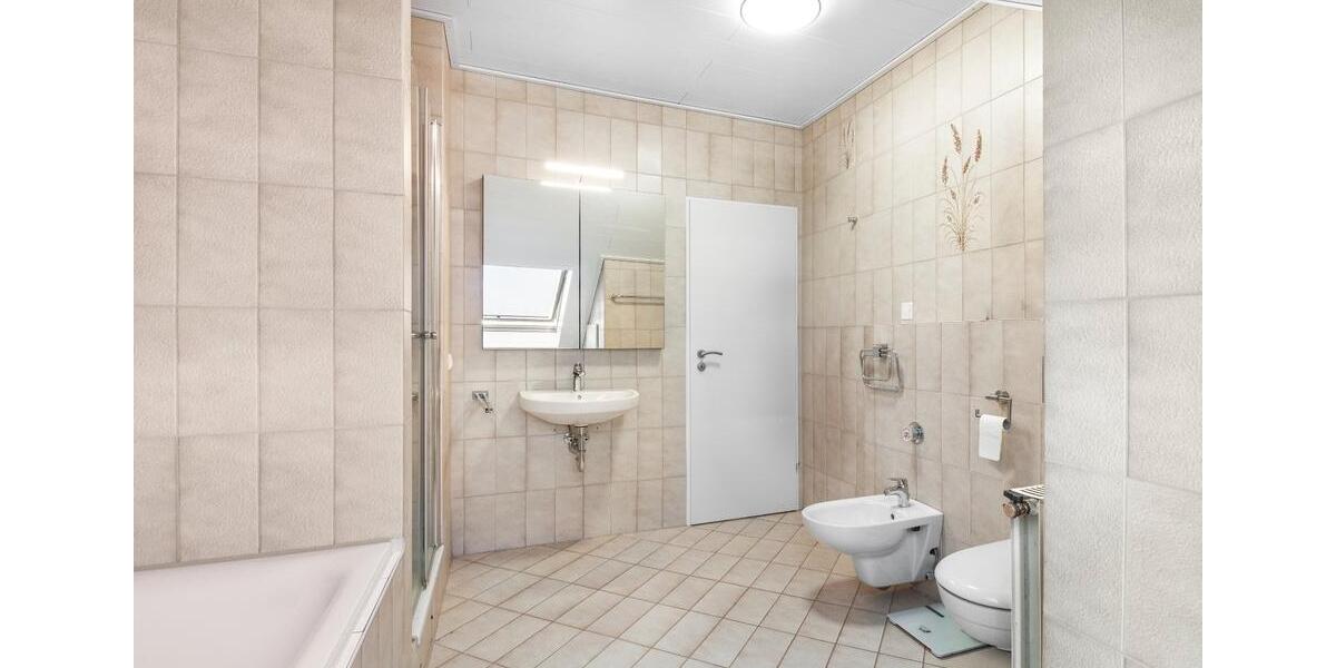 Dachgeschoßwohnung Lünen Alstedde - 2 Zimmer, 83 m&sup2;, 700&euro; | Angebot:26331598