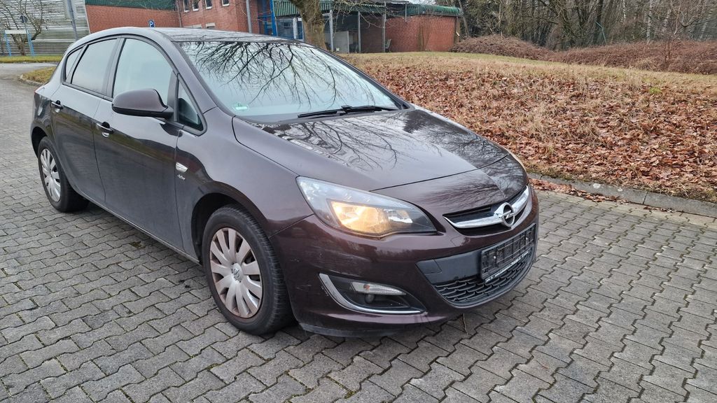 Opel Astra 143.000 km 4.200 &euro; Möhnesee 59519