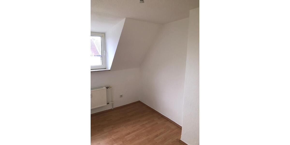 Dachgeschoßwohnung Kamen - 4 Zimmer, 76 m&sup2;, 720&euro; | Angebot:25217944