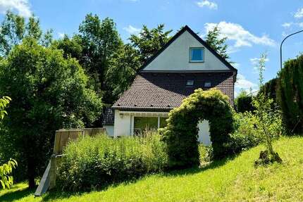 Haus zum Kaufen in Iserlohn 339.000 € 186 m² 9 zimmer