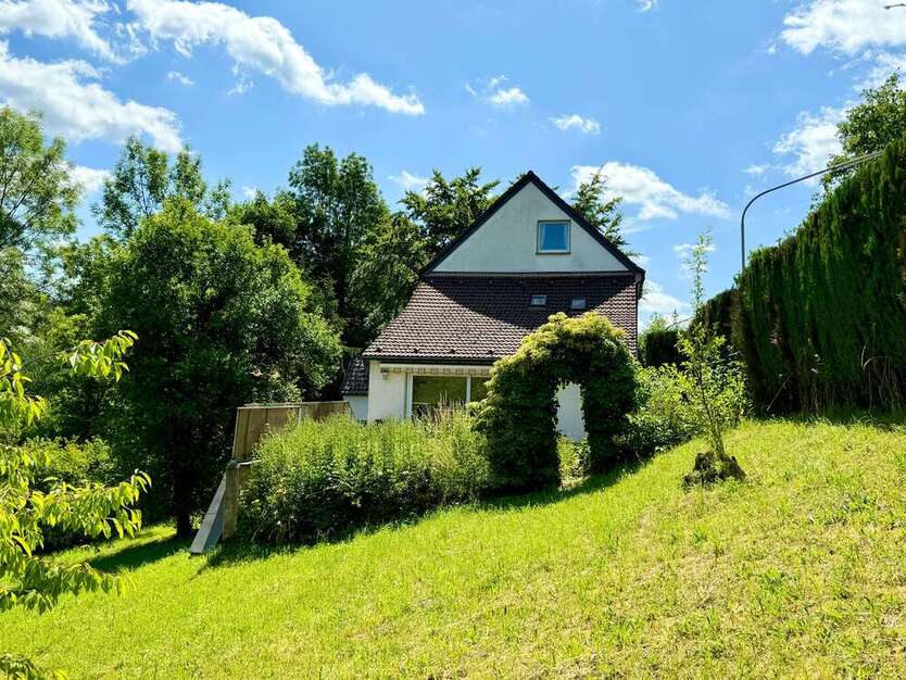 Haus zum Kaufen in Iserlohn 339.000 € 186 m² 9 zimmer