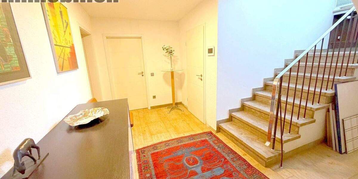 Einfamilienhaus Holzwickede - 7 Zimmer, 302 m&sup2;, 885.000&euro; | Angebot:26388383