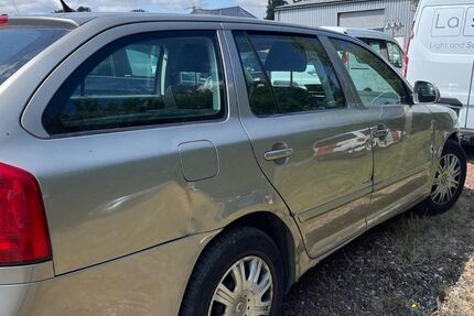 Skoda Octavia 320.890 km 980 &euro; Fröndenberg 58730