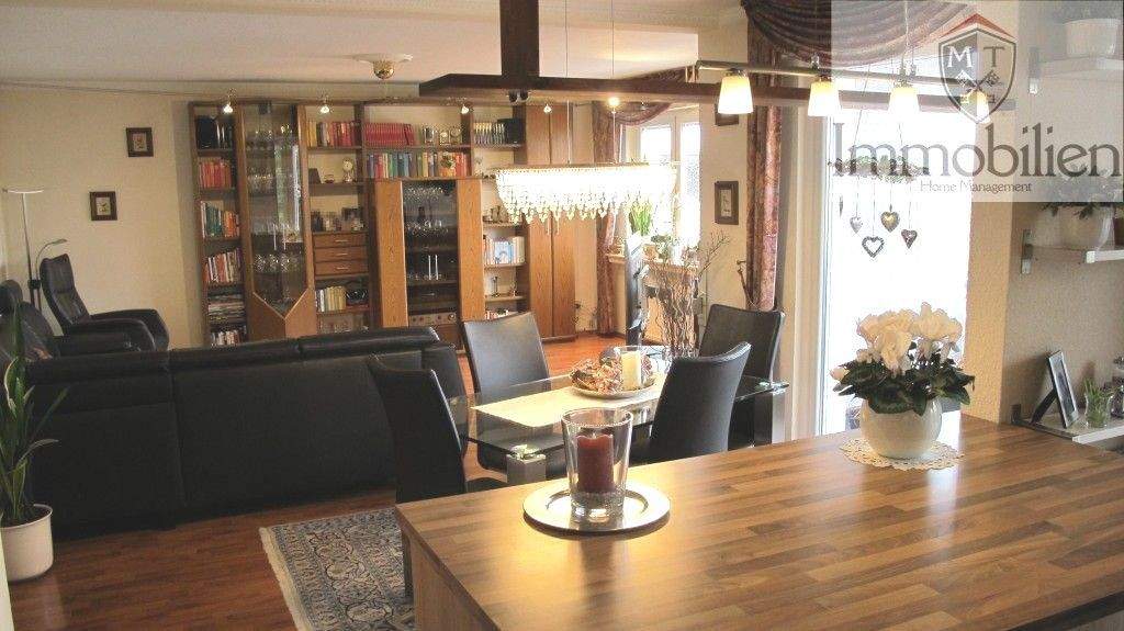 Etagenwohnung Wickede (Ruhr) Wickede - 3 Zimmer, 93 m&sup2;, 149.000&euro; | Angebot:25835900