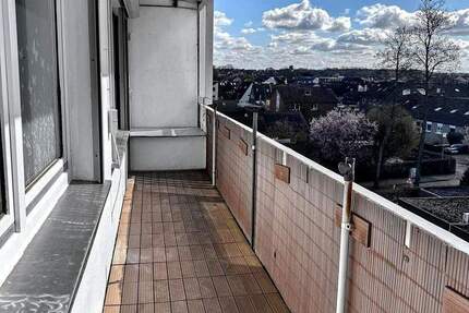 3 Zimmer Wohnung mit Südbalkon 3 zimmer