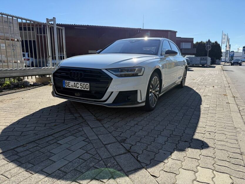 Audi A8 43.000 km 58.990 € Ahlen 59229