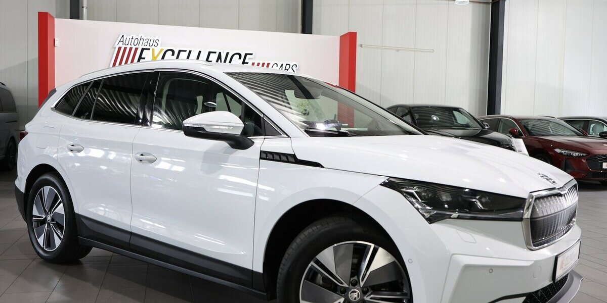 Skoda Enyaq IV 80 LOFT / LEDER, MATRIX-LED, WÄRMEPUMPE 99.000 km 29.444 &euro; Hamm 59077