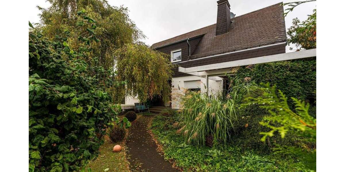 Einfamilienhaus Möhnesee-Brünsingen Brünsingen - 10 Zimmer, 211 m&sup2;, 485.000&euro; | Angebot:26821144