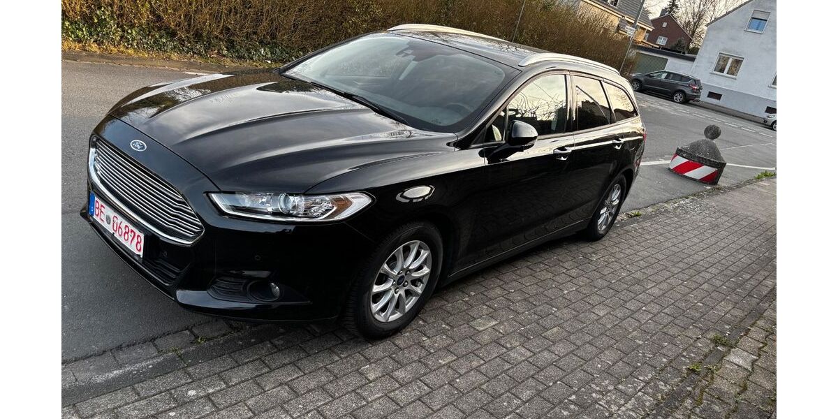 Ford Mondeo 71.000 km 12.999 &euro; Beckum 59269