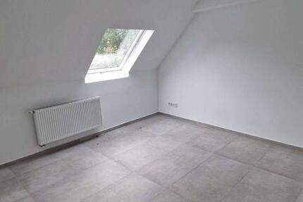 Fast wie Neubau: Helle DG-Wohnung (Erstbezug-Niveau) in Dortmund 2 zimmer