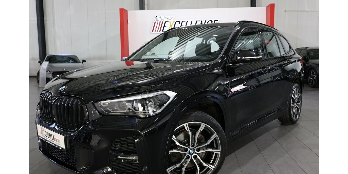 BMW X1 xDrive 20d M-SPORT SHADOW PANORAMA, LED 113.000 km 27.555 &euro; Hamm 59077