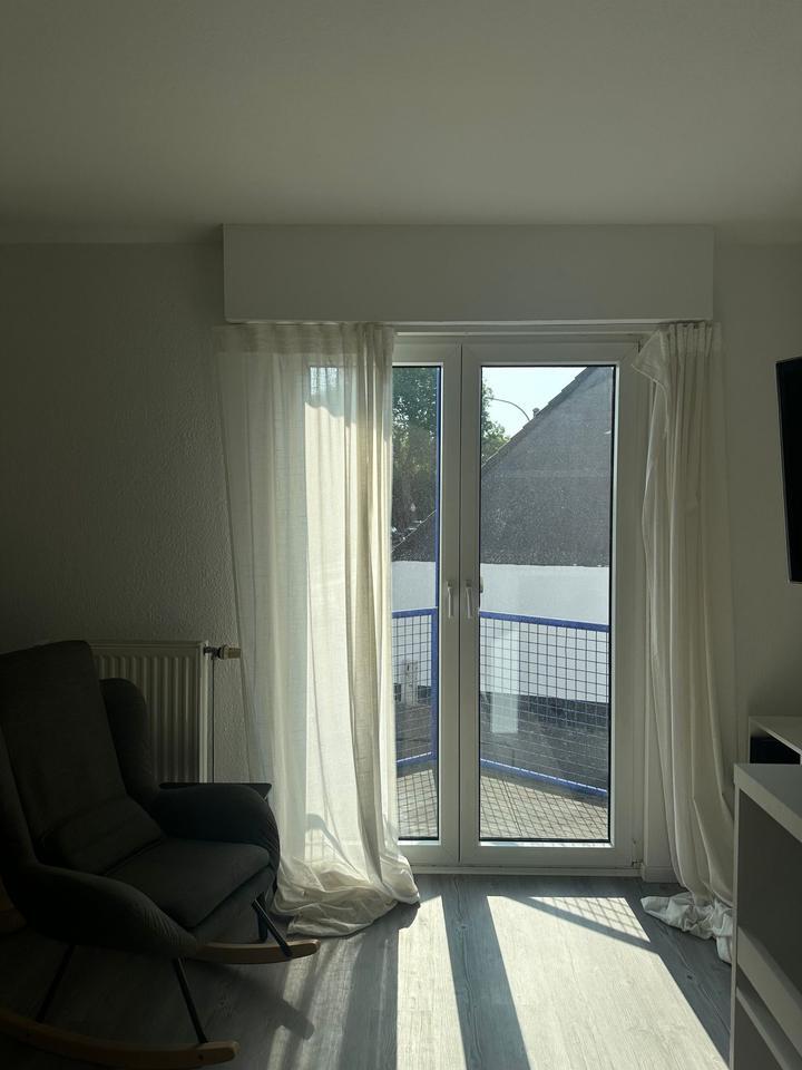 Moderne 1-Zimmer-Wohnung mit Balkon in Dortmund zimmer