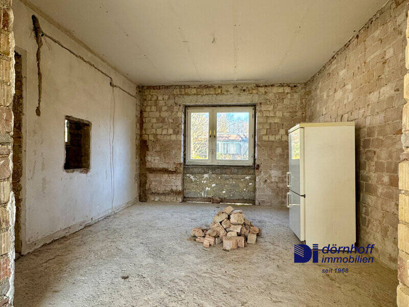 Familien(t)raum zum Selbstgestalten - entkerntes Haus + Baugrundstück 6 zimmer