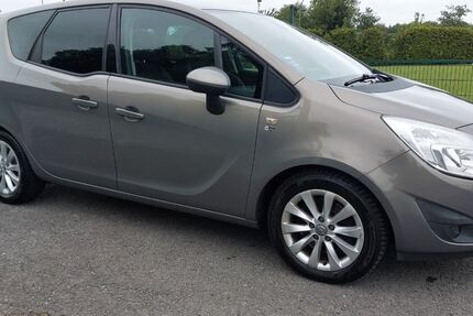 Opel Meriva 98.000 km 3.800 &euro; Hamm 59077